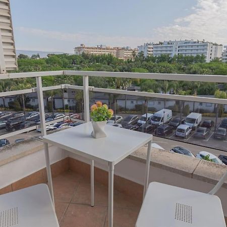 Apartamento En ซาลอว์ ภายนอก รูปภาพ