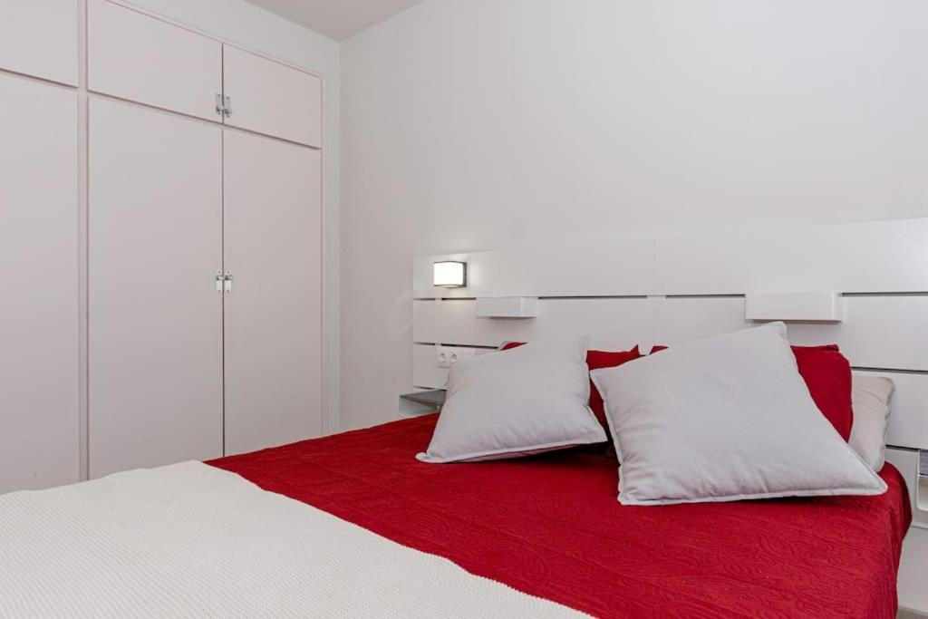 Apartamento En ซาลอว์ ภายนอก รูปภาพ