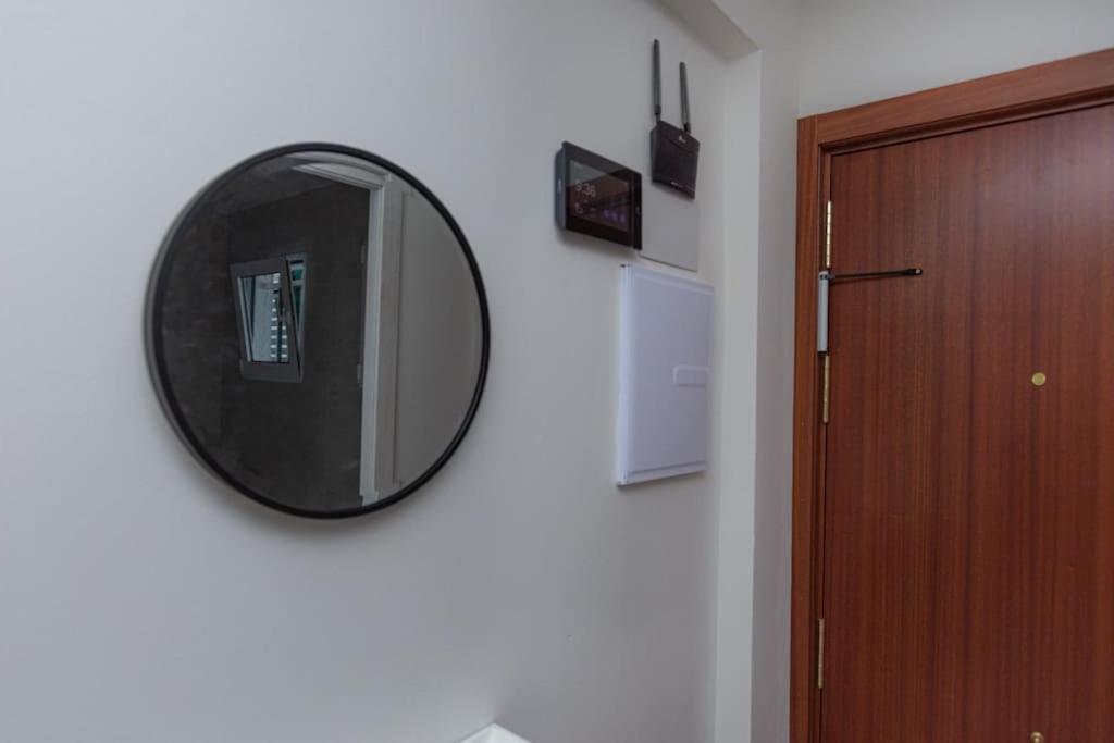 Apartamento En ซาลอว์ ภายนอก รูปภาพ